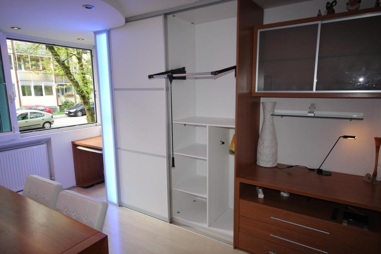 Apartment Crtomirova *